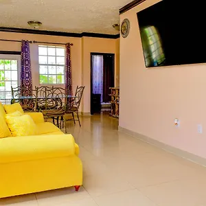 Island T Holiday home